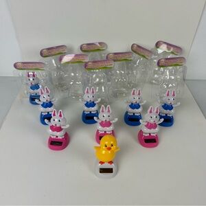 9 - NIB Solar-Powered Dancers - Featuring Chickie with The Hopper Family Dancers